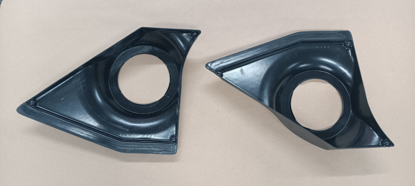 Kick panel speaker pods