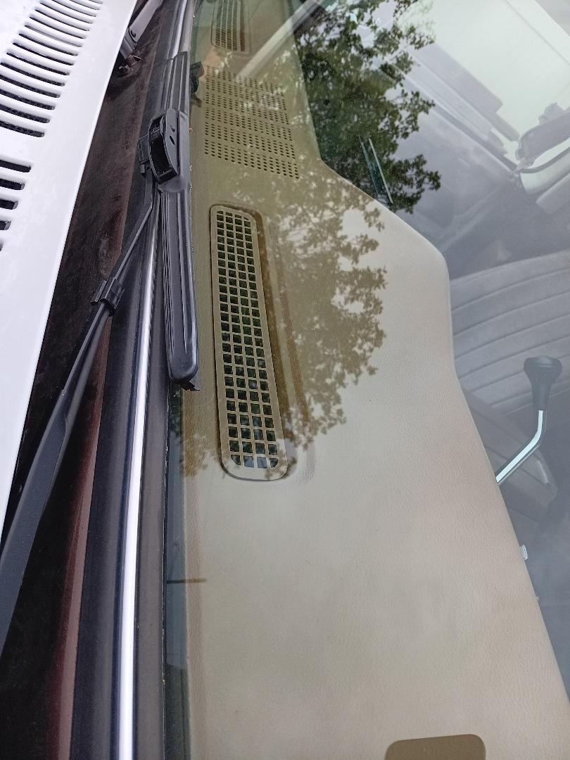 1973-1980 Chevrolet C/k Defrost Duct Grills